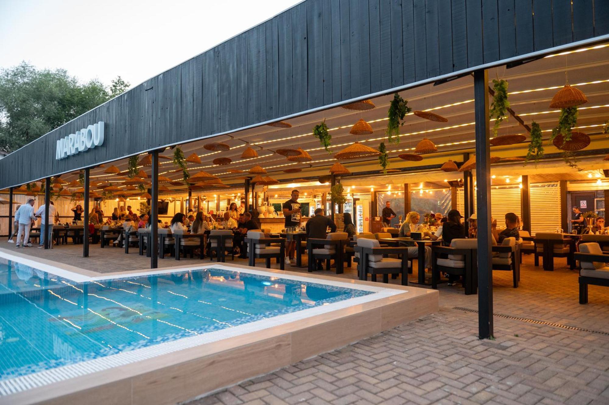Marabou Resort Brassó Kültér fotó
