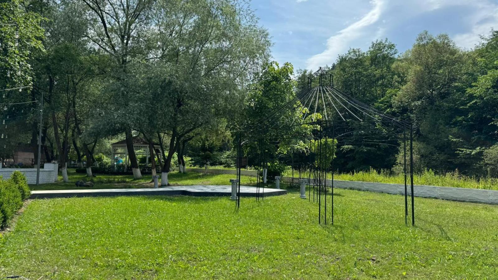 Marabou Resort Brassó Kültér fotó