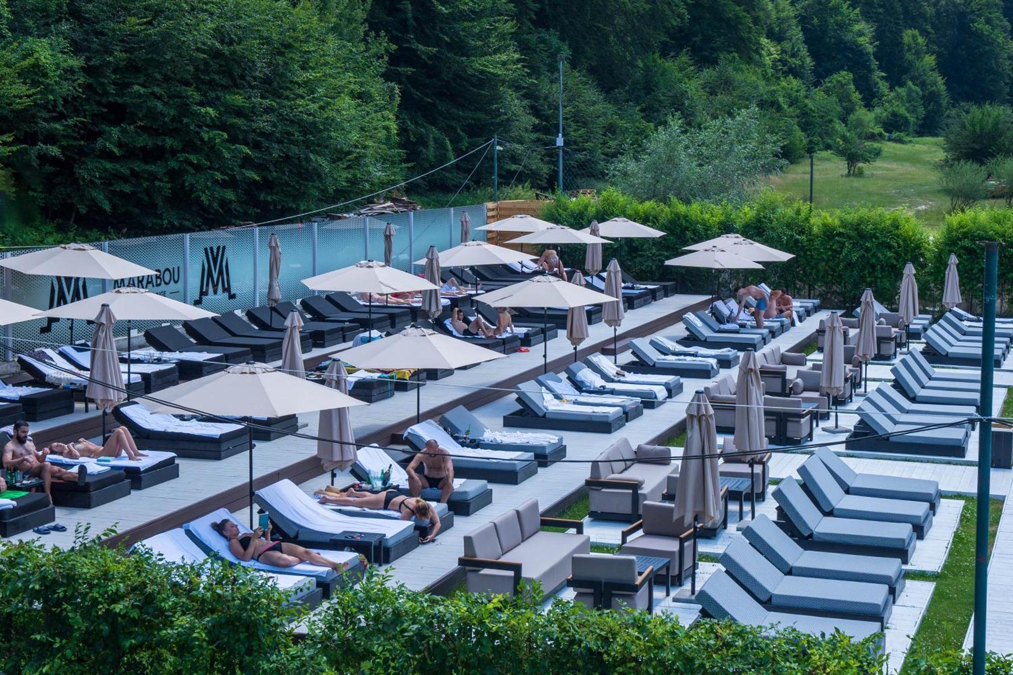 Marabou Resort Brassó Kültér fotó